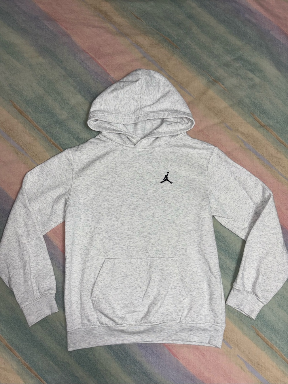 Nike Air Jordan Hoodie Boys Size Large grey  black Jumpman Logo